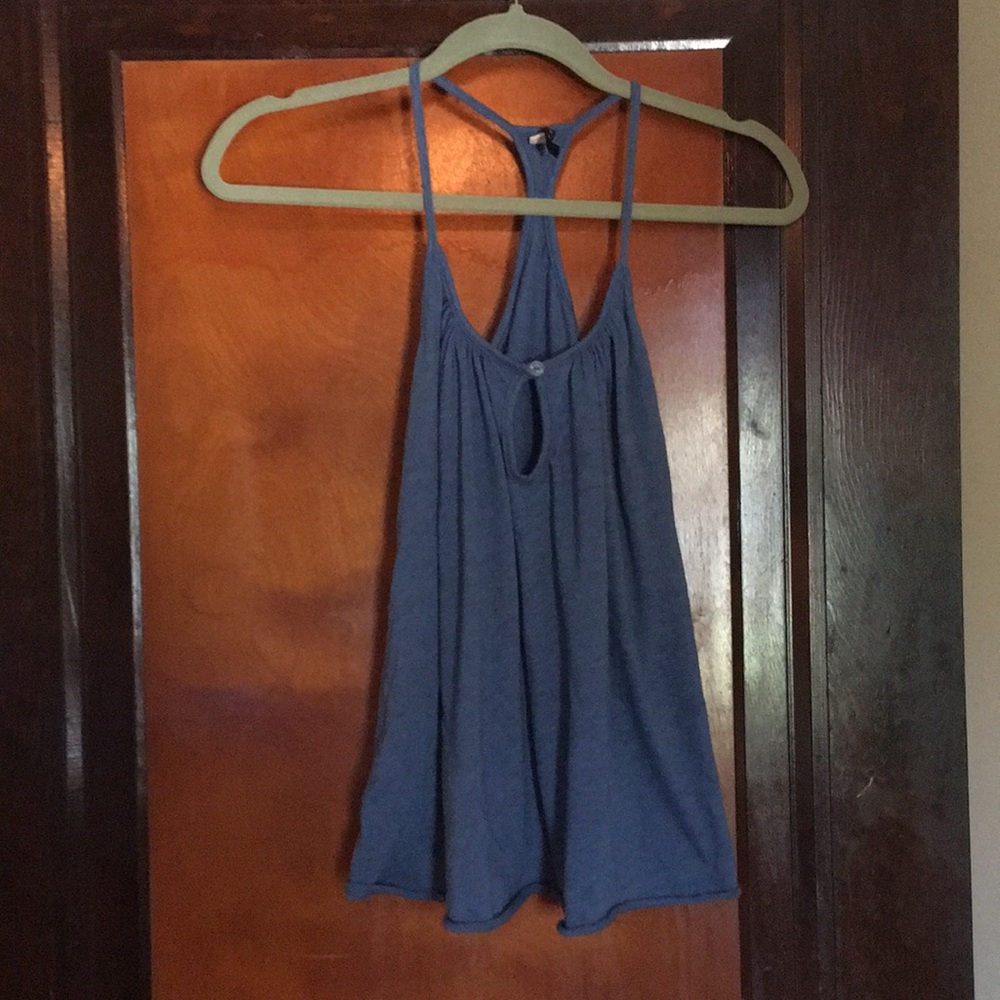 Lux XS tank